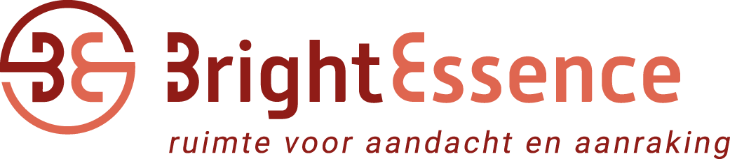 Logo van Brightessence, massagepraktijk in Zutphen die massages op maat biedt met aandacht en respect.